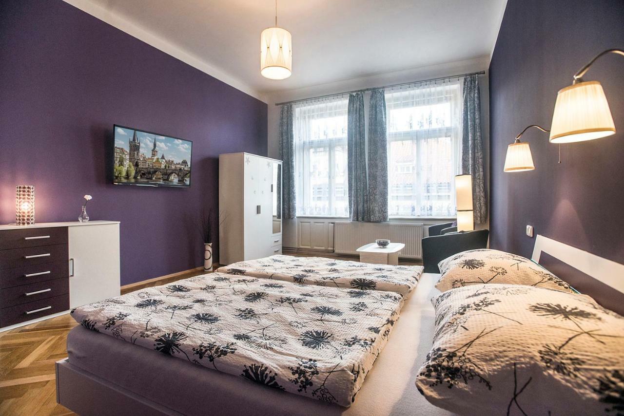 Charles Iv Apartment Prague